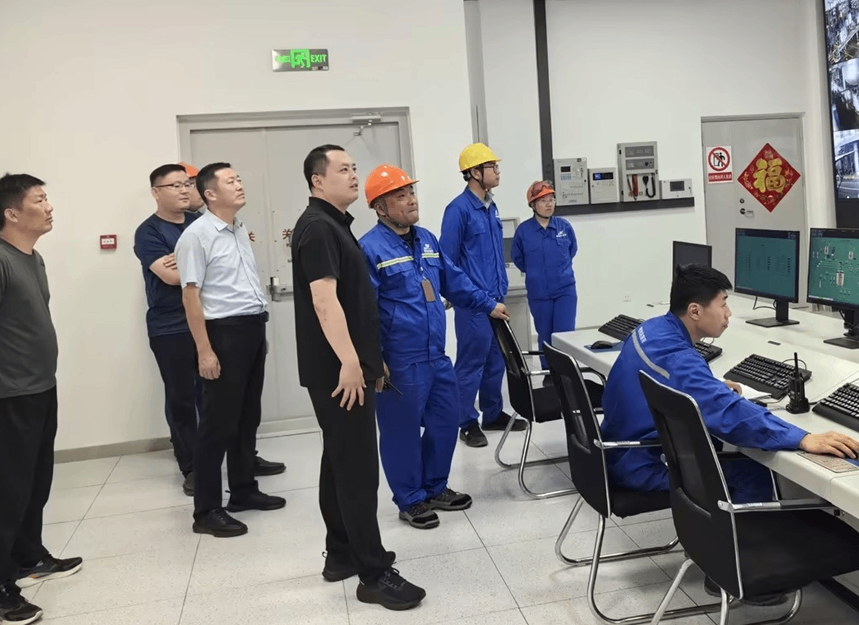 青島萊西市副市長賈濤一行到凱源祥指導安全工作